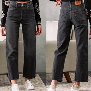 Levi’s ribcage straight ankle